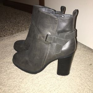 Booties/ ankle boots